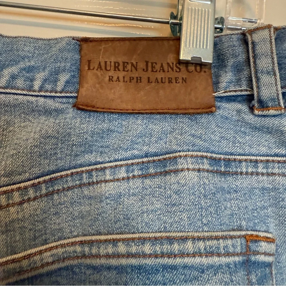 Lauren Jeans Co Straight Leg Jeans Women's 10 Blue Denim Stretch Comfortable - Picture 5 of 9